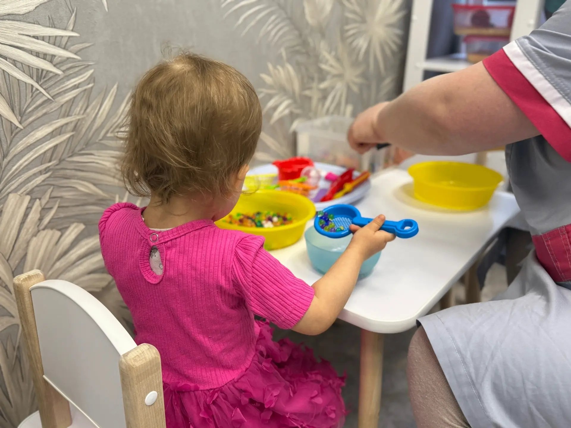 В Архангельском медицинском центре для детей раннего возраста открылась новая песочная комната В Архангельском медицинском центре для детей раннего возраста открылась новая песочная комната