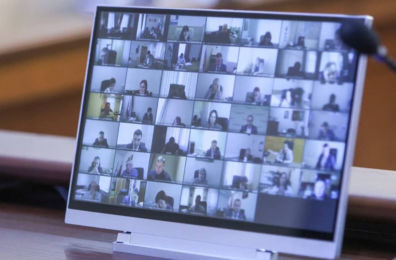 Александр Цыбульский: На еженедельном оперативном совещании в областном правительстве обсудили подготовку к предстоящему паводку Александр Цыбульский: На еженедельном оперативном совещании в областном правительстве обсудили подготовку к предстоящему паводку