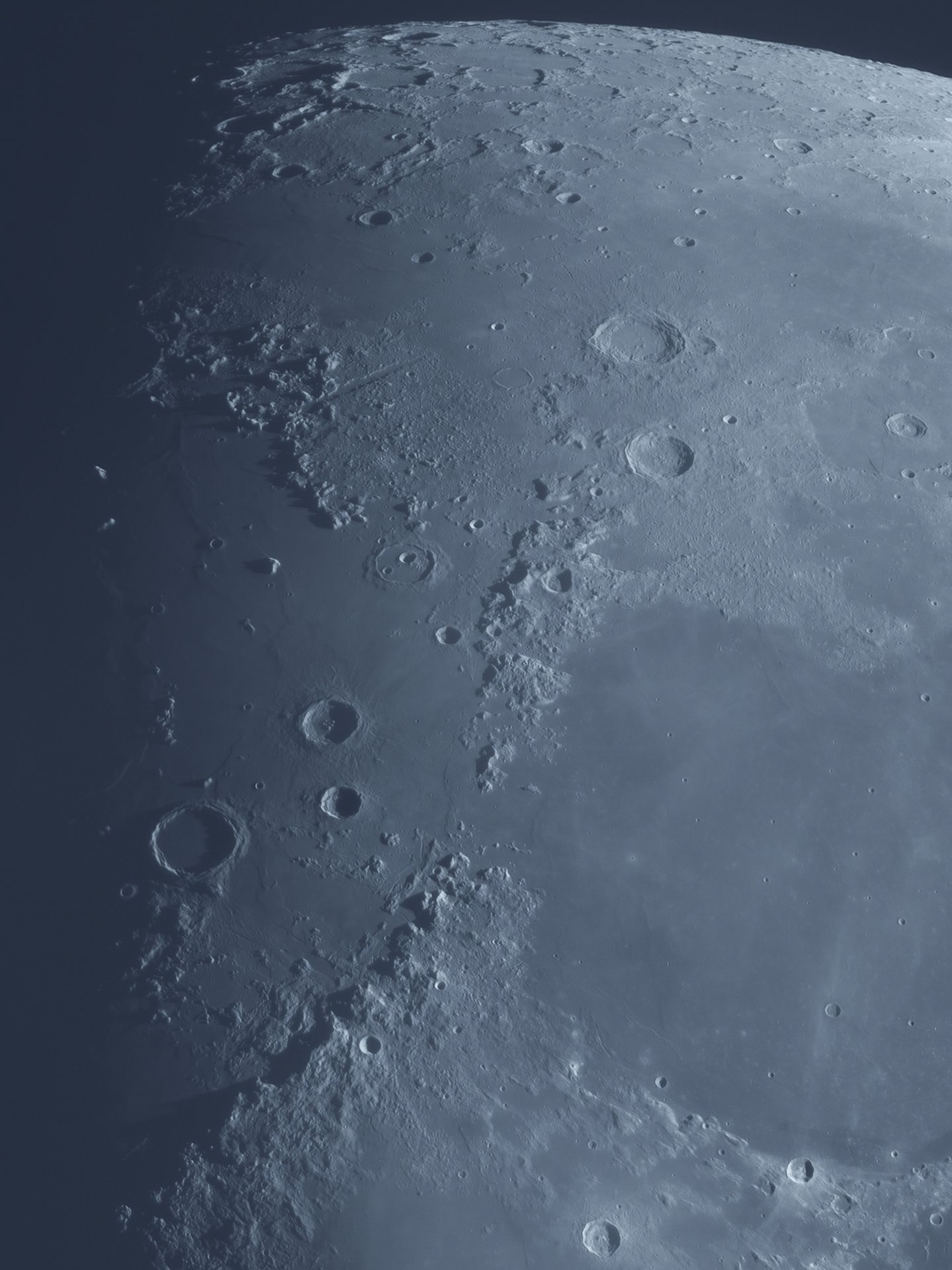 Сказки на ночь от фотографа ночного неба Захара Хаванова Сказки на ночь от фотографа ночного неба Захара Хаванова