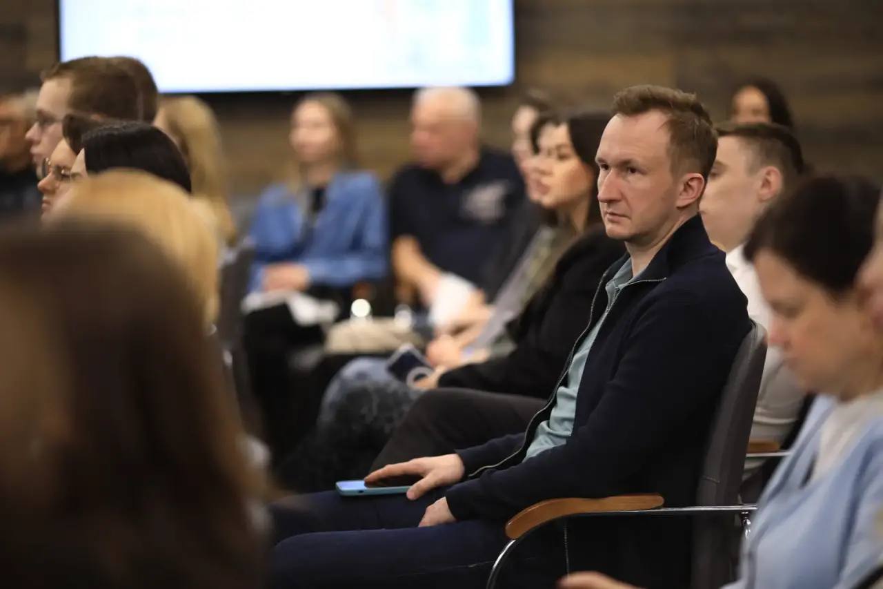 Александр Цыбульский: Архангельская область традиционно остается регионом, где малый и средний бизнес играют ключевую роль в развитии экономики и качества жизни Александр Цыбульский: Архангельская область традиционно остается регионом, где малый и средний бизнес играют ключевую роль в развитии экономики и качества жизни