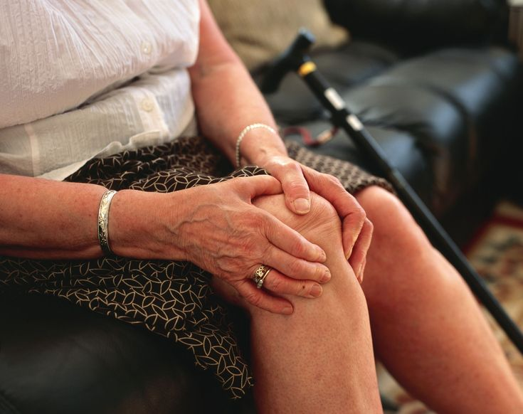 Слабость в ногах после 50: привычки, которые стоит пересмотреть