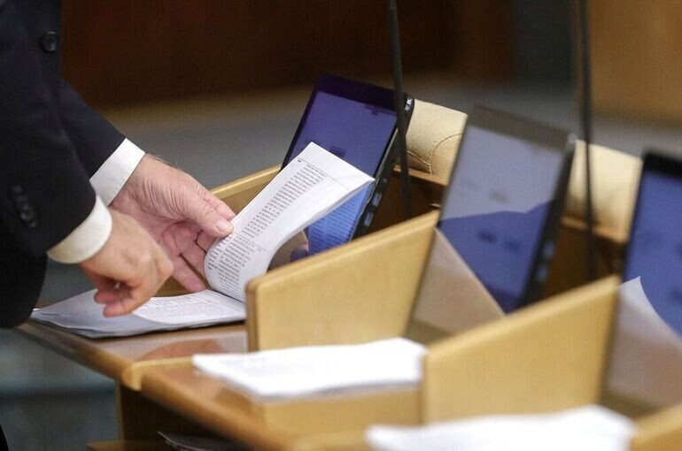 Госдума вводит запрет на использование ИИ-изображений в агитации