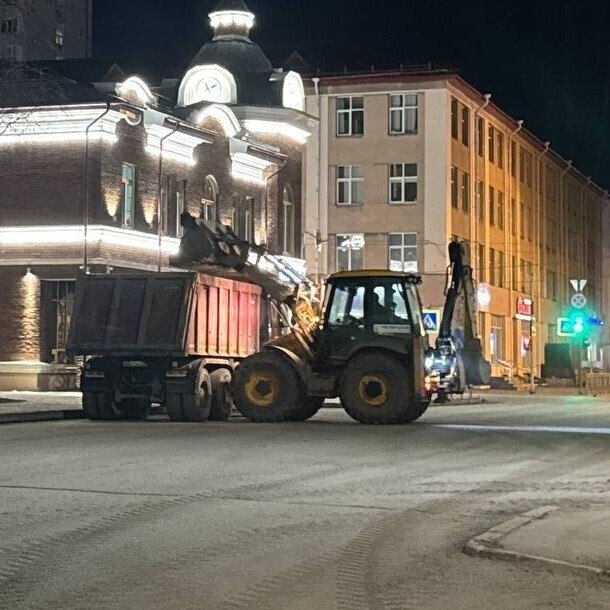 Мезенское дорожное управление готовится к летнему сезону Мезенское дорожное управление готовится к летнему сезону