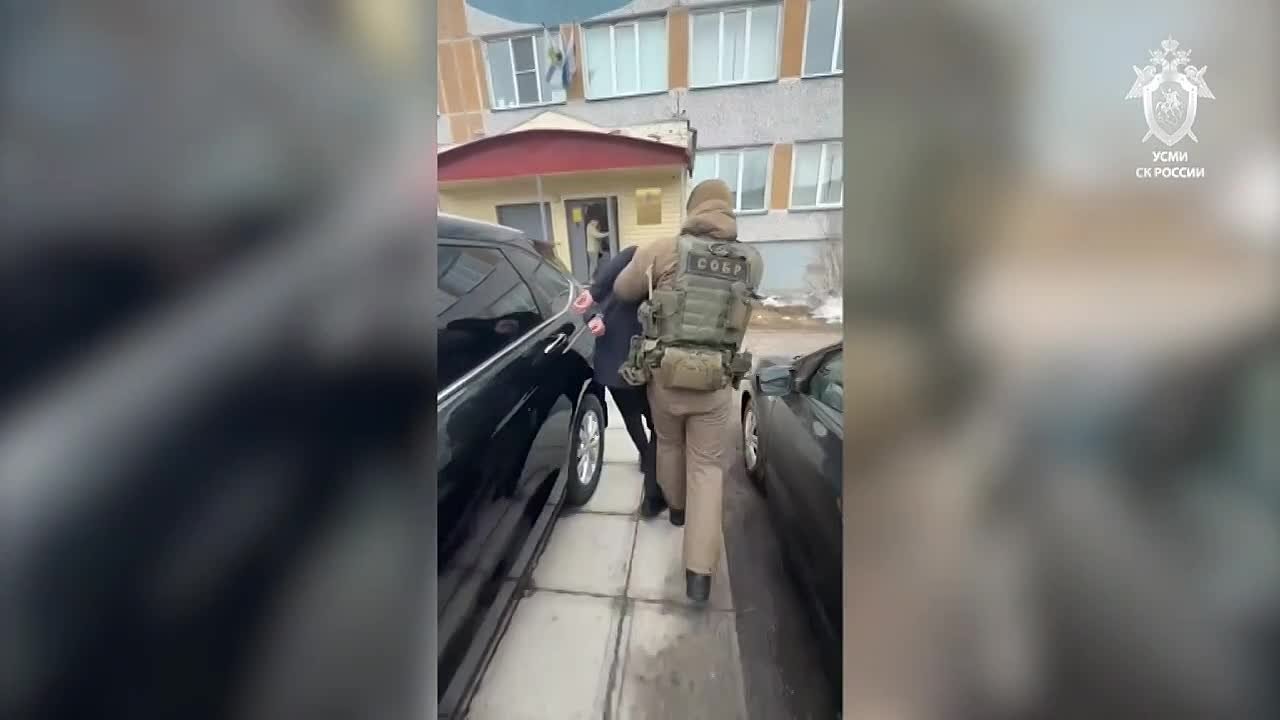 В Архангельской области в ходе расследования уголовного дела о мошенничестве пресечена незаконная сделка по отчуждению квартиры женщины с ограниченными возможностями здоровья