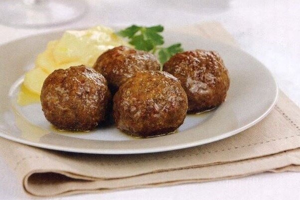 Секреты идеальных тефтелей: как приготовить блюдо быстро и вкусно в духовке