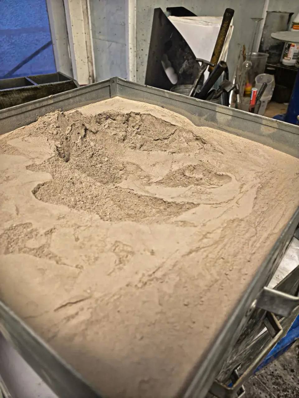 Александр Цыбульский: В Архангельской области продолжаются разработки новых технологий – на Северодвинском заводе строительных материалов приступили к испытаниям добавки для бетона на основе сапонита Александр Цыбульский: В Архангельской области продолжаются разработки новых технологий – на Северодвинском заводе строительных материалов приступили к испытаниям добавки для бетона на основе сапонита