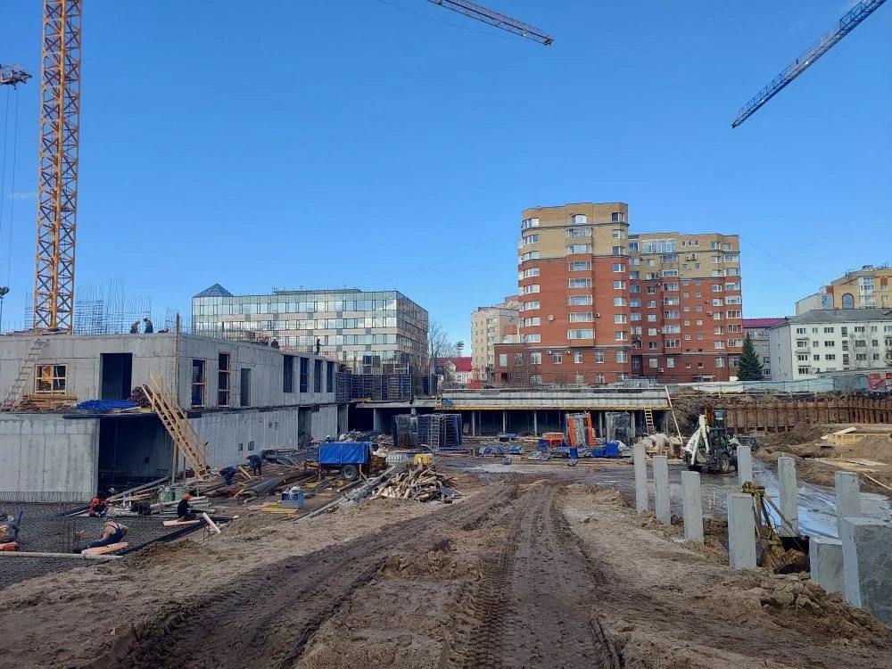 На месте цирка откроется бассейн На месте цирка откроется бассейн