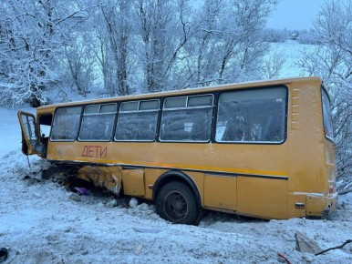 Уголовное дело о дорожно-транспортном происшествии с участием школьного автобуса направлено в суд