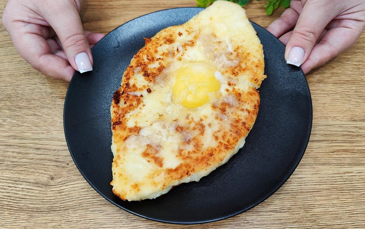Ленивые хачапури на сковороде: простой и вкусный рецепт