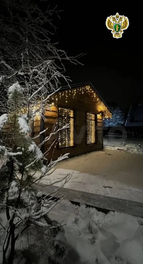 Судом удовлетворены требования Приморского межрайонного прокурора о запрете эксплуатации жилого дома в качестве средства размещения неопределенного круга лиц Судом удовлетворены требования Приморского межрайонного прокурора о запрете эксплуатации жилого дома в качестве средства размещения неопределенного круга лиц