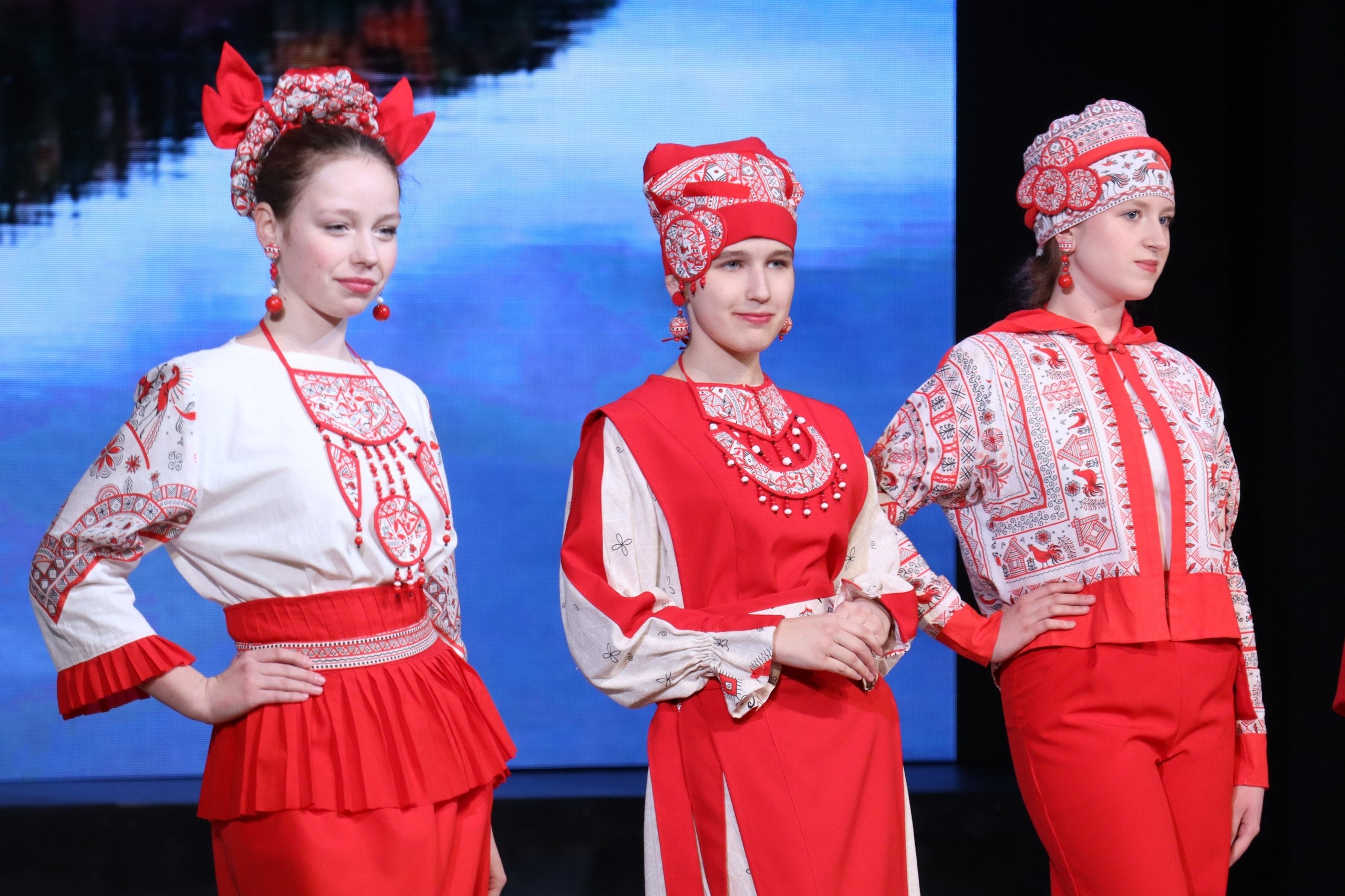 В культурном центре «Соломбала-Арт» состоялся творческий концерт-презентация «Зажигая звёзды»! В культурном центре «Соломбала-Арт» состоялся творческий концерт-презентация «Зажигая звёзды»!