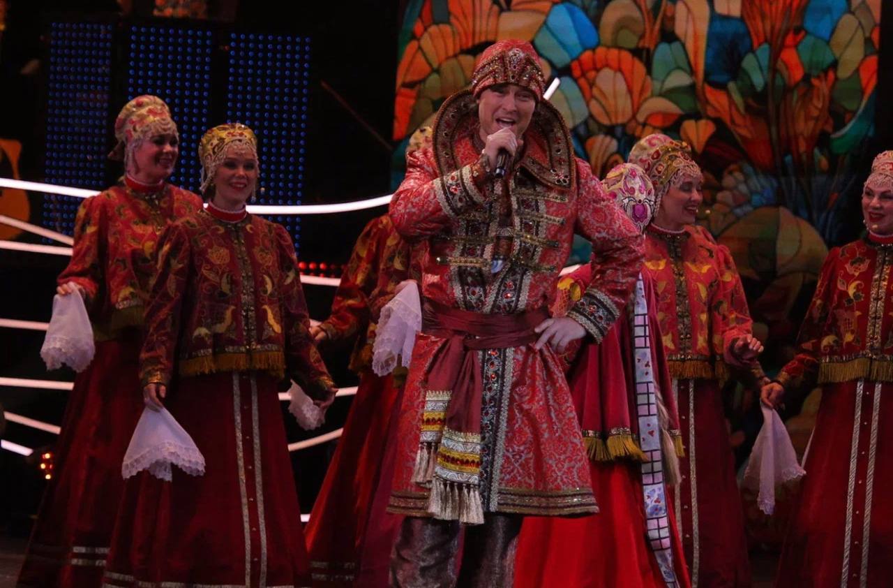 Александр Цыбульский: Сегодня в Кремлевском Дворце в Москве прозвучала «Песнь Русского Севера»: Государственный академический Северный русский народный хор выступил с большим концертом, посвященным 100-летию коллектива Александр Цыбульский: Сегодня в Кремлевском Дворце в Москве прозвучала «Песнь Русского Севера»: Государственный академический Северный русский народный хор выступил с большим концертом, посвященным 100-летию коллектива