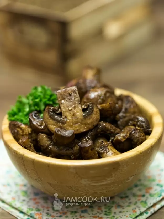 Запеченные шампиньоны с прованскими травами: легкий рецепт для любого ужина