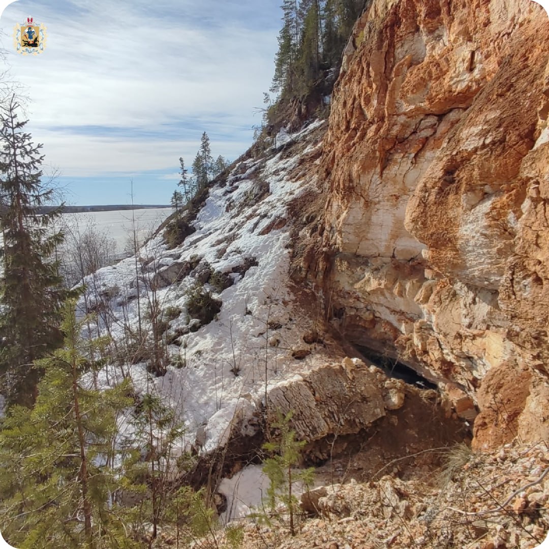 Ученый из Архангельска Андрей Пучков проводит исследования в пещерах Пинежья Ученый из Архангельска Андрей Пучков проводит исследования в пещерах Пинежья