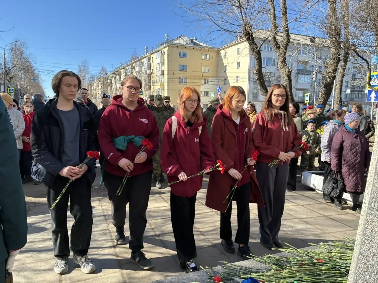 В День космонавтики состоялась акция, посвящённая первому полёту человека в космос В День космонавтики состоялась акция, посвящённая первому полёту человека в космос