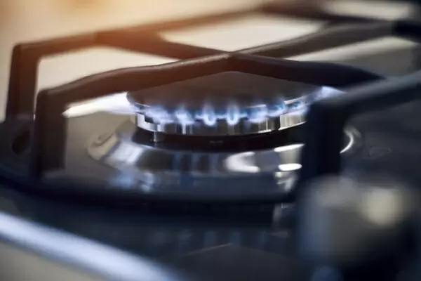 что делать при утечке газа в квартире: советы экспертов