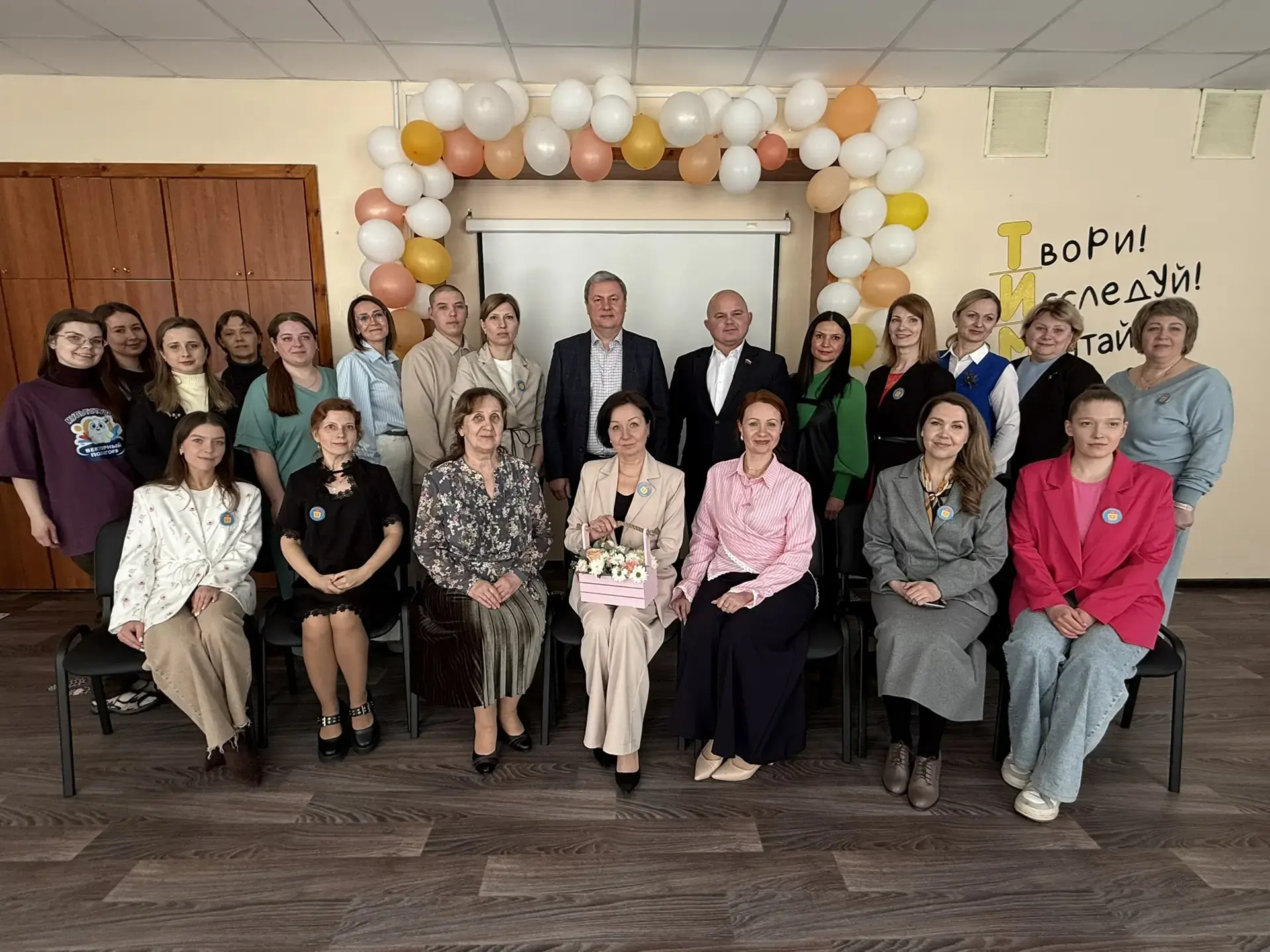 У Ломоносовского Дома детского творчества – новоселье! У Ломоносовского Дома детского творчества – новоселье!