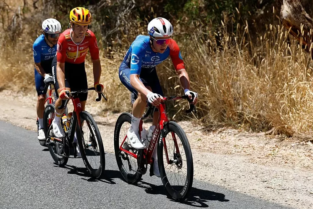 Тур Даун Андер 2026: сенсационная победа датского гонщика на старте