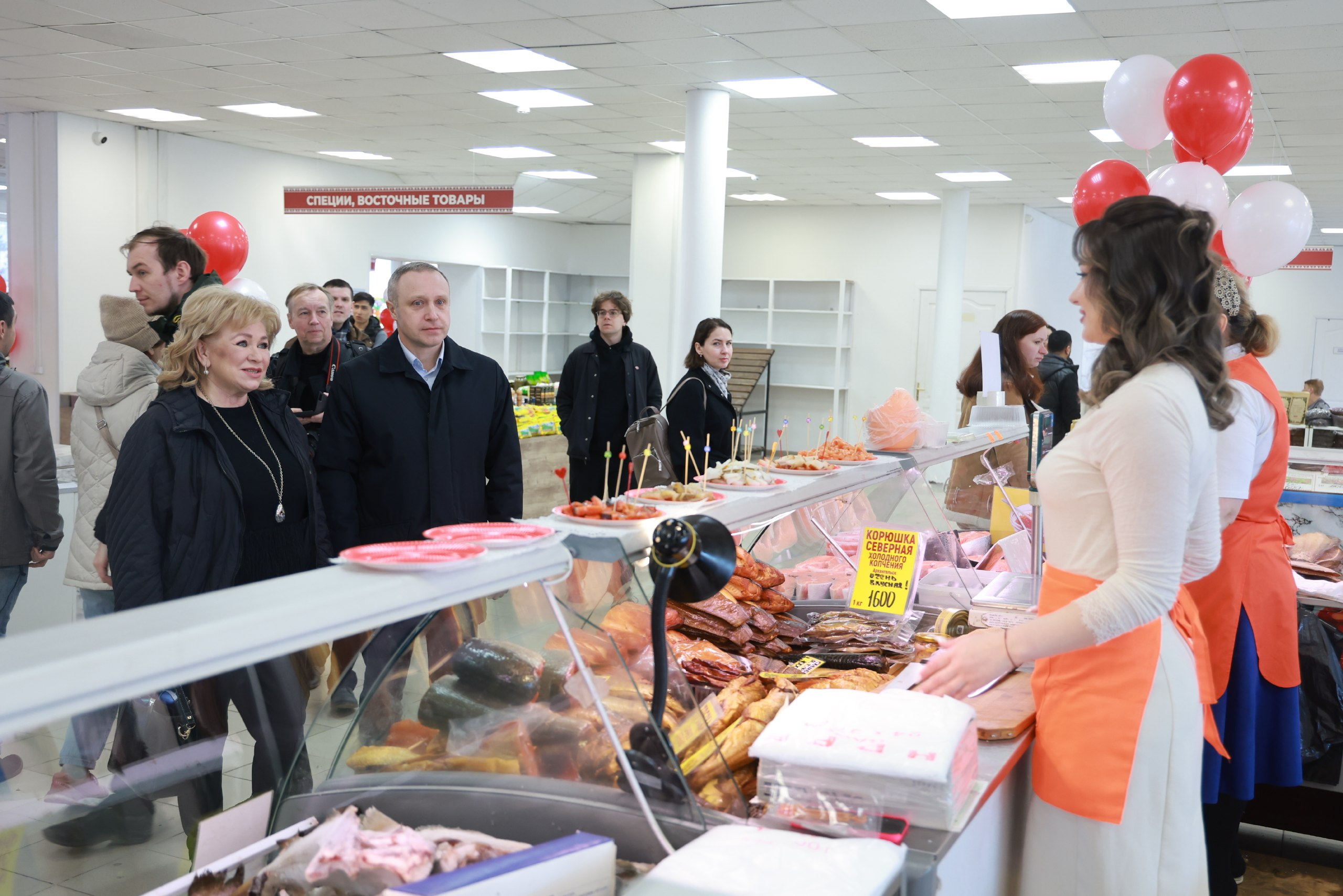 В Архангельске состоялось официальное открытие нового рынка В Архангельске состоялось официальное открытие нового рынка