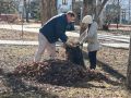 Субботник - это не только возможность сделать территорию чище, но и сплотить коллектив!