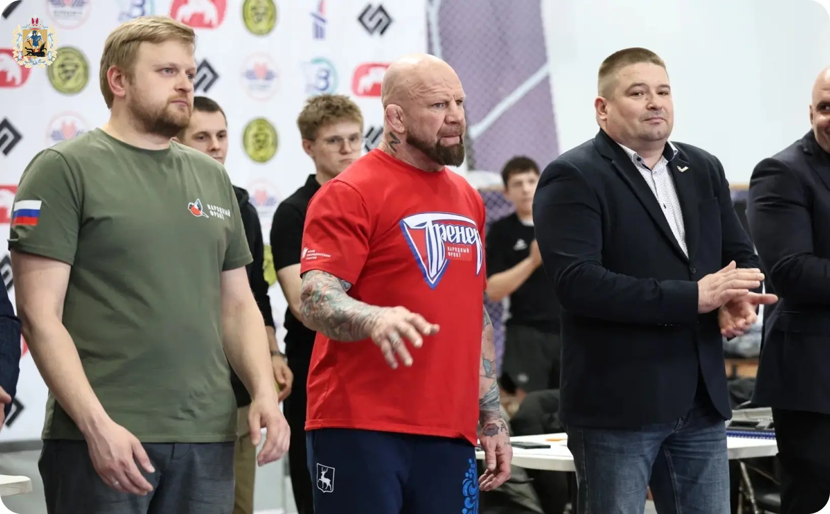 В Архангельске легендарный боец Джефф Монсон посетил областные соревнования по грэпплингу и провёл мастер-класс В Архангельске легендарный боец Джефф Монсон посетил областные соревнования по грэпплингу и провёл мастер-класс