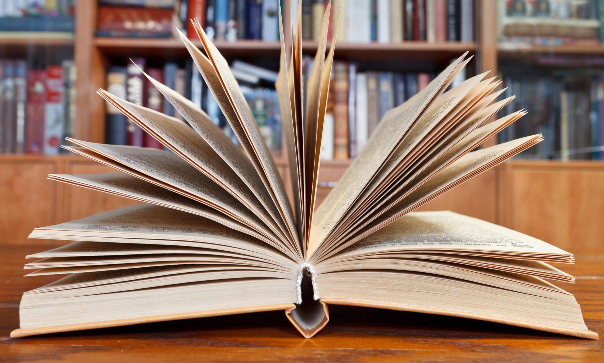 Каждый второй россиянин читает книги — чаще всего для отдыха