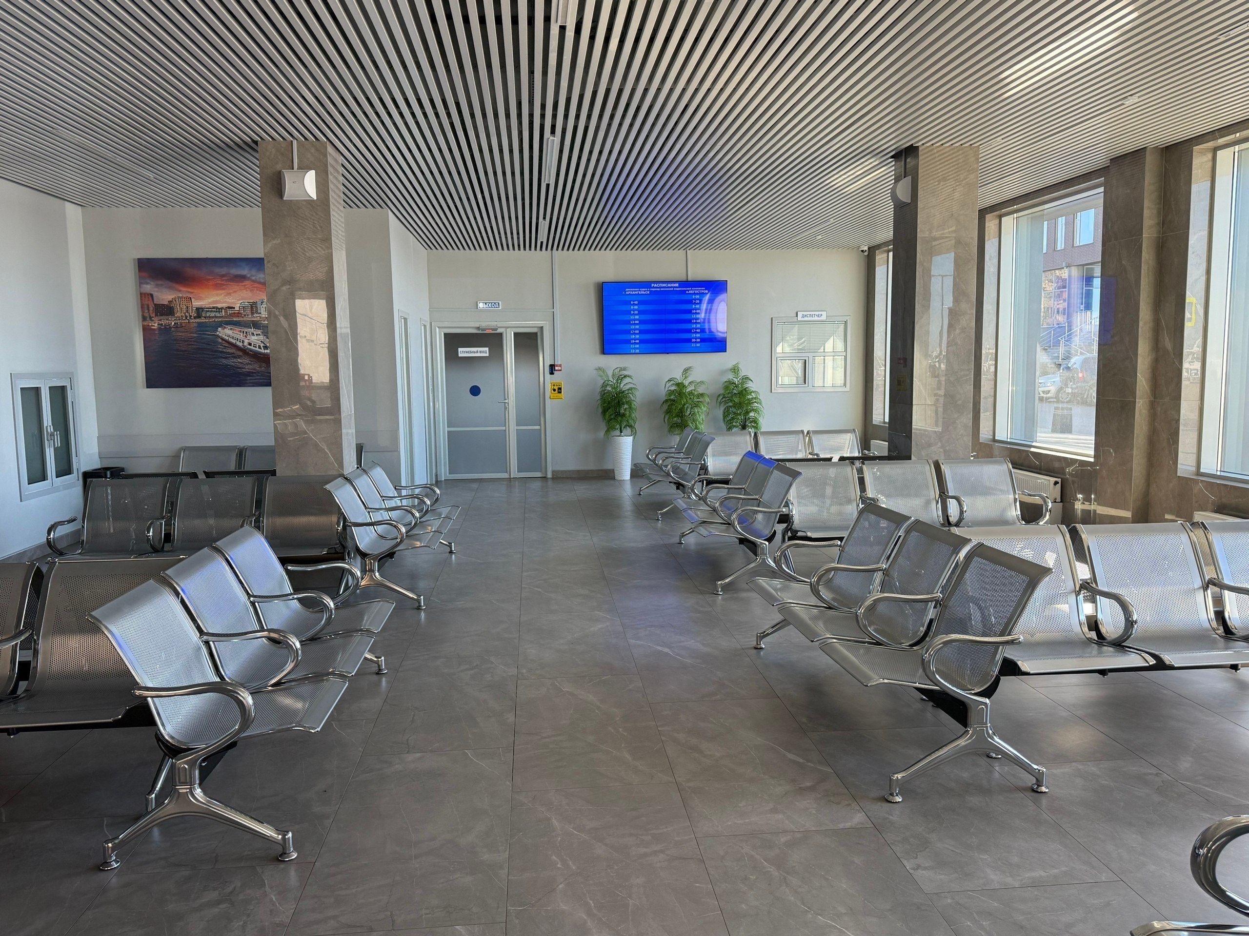 15 апреля в столице Поморья стартовала летняя навигация – на речные линии вышли теплоходы 15 апреля в столице Поморья стартовала летняя навигация – на речные линии вышли теплоходы