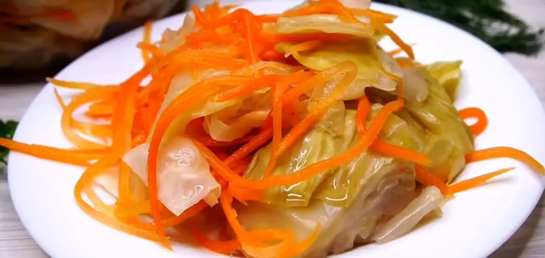 Капуста по-корейски: непередаваемая хрустящая закуска, которая покорит сердца