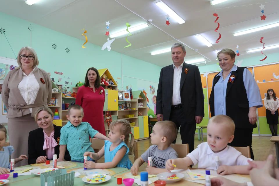 Сегодня проверил ход капитального ремонта в детском саду №151 «Рыбачок» Сегодня проверил ход капитального ремонта в детском саду №151 «Рыбачок»