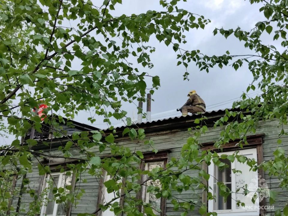 Пожар в частично расселённом доме ликвидирован Пожар в частично расселённом доме ликвидирован