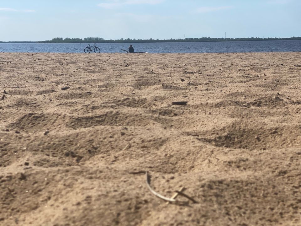 Архангелогородцы открыли пляжный сезон Архангелогородцы открыли пляжный сезон