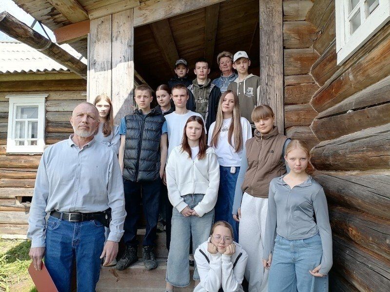 «Поэзия рождается из жизни»: как школьники из Пежмы открыли для себя Бродского в Норинской