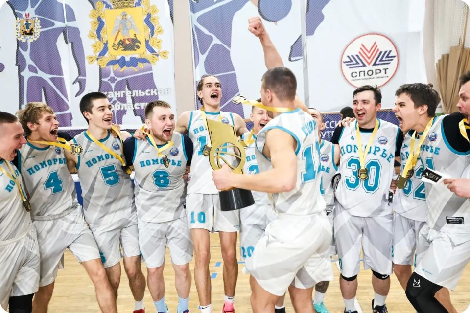 «Факел-САФУ» – победитель чемпионата Северо-Запада России по баскетболу «Факел-САФУ» – победитель чемпионата Северо-Запада России по баскетболу