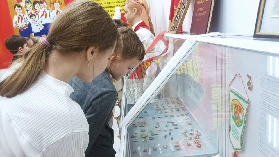 Сегодня отмечаем День пионерии! В Архангельске есть уникальный музей, посвященный советской эпохе Сегодня отмечаем День пионерии! В Архангельске есть уникальный музей, посвященный советской эпохе