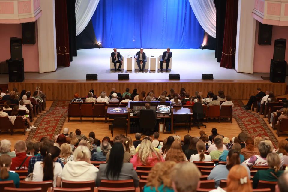 Летняя серия встреч с жителями началась с Северного округа