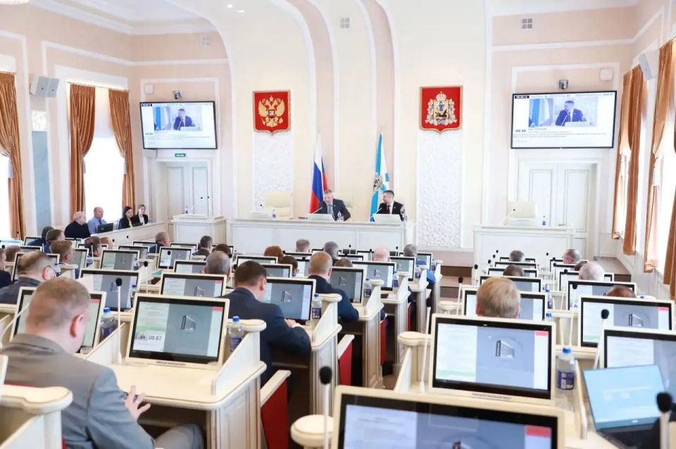 Александр Цыбульский: На майской сессии областного Собрания депутаты поддержали несколько наших социально значимых законодательных инициатив