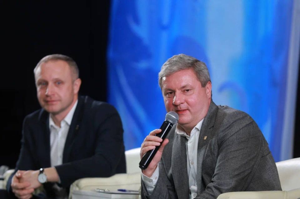 Продолжаем летнюю серию встреч с архангелогородцами Продолжаем летнюю серию встреч с архангелогородцами