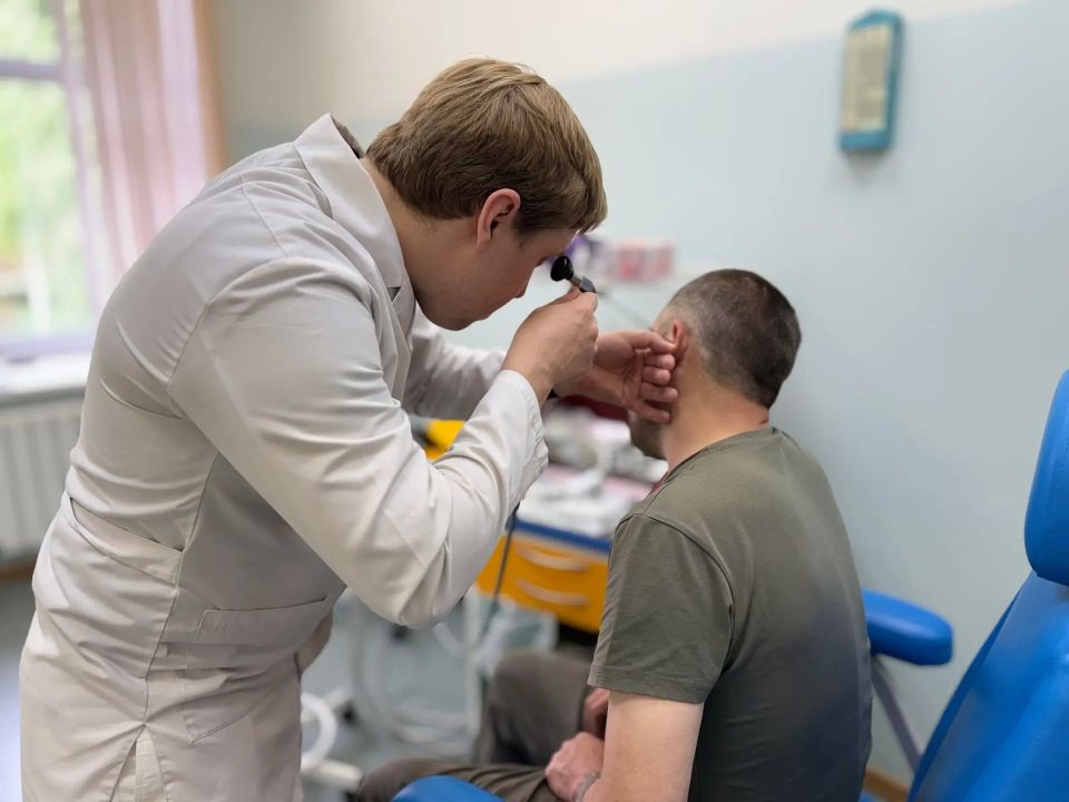 Архангельске федеральные специалисты провели осмотр пациентов с глубокими нарушениями слуха Архангельске федеральные специалисты провели осмотр пациентов с глубокими нарушениями слуха