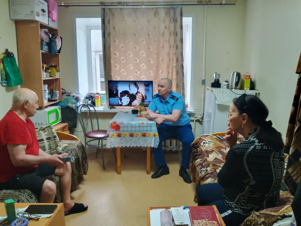 Прокурор г. Архангельска Антон Филимонов посетил пункт временного размещения граждан, организованного на базе ГБУ АО Центр реабилитации «Родник» Прокурор г. Архангельска Антон Филимонов посетил пункт временного размещения граждан, организованного на базе ГБУ АО Центр реабилитации «Родник»