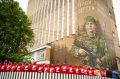 Александр Цыбульский: Сегодня в Архангельске в торжественной обстановке открыли мурал в честь Героя России Сергея Ванеева