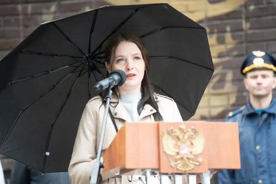 Александр Цыбульский: Сегодня в Архангельске в торжественной обстановке открыли мурал в честь Героя России Сергея Ванеева Александр Цыбульский: Сегодня в Архангельске в торжественной обстановке открыли мурал в честь Героя России Сергея Ванеева