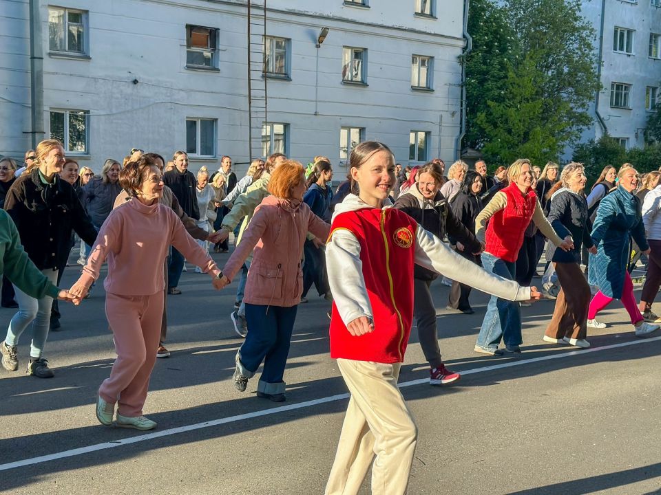 Стартовали репетиции IX городского танцевального флешмоба «Танцуй, Архангельск — 2026»! Стартовали репетиции IX городского танцевального флешмоба «Танцуй, Архангельск — 2026»!