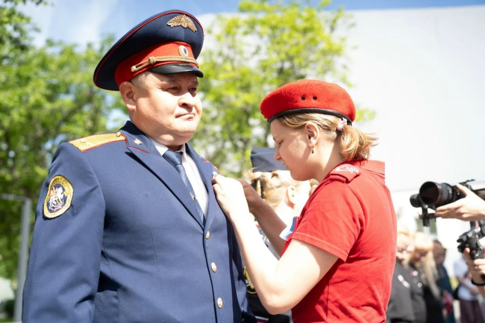 Ветеран следственного управления принял участие в торжественном мероприятии, посвященном Дню России Ветеран следственного управления принял участие в торжественном мероприятии, посвященном Дню России