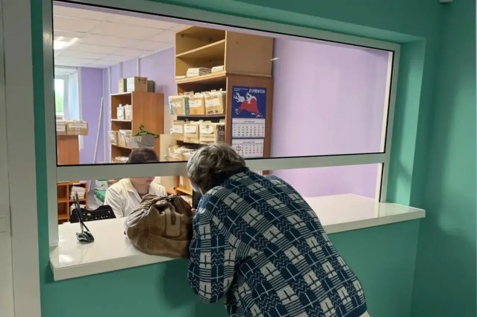 Александр Цыбульский: В Холмогорском округе открыли обновленную Емецкую районную больницу Александр Цыбульский: В Холмогорском округе открыли обновленную Емецкую районную больницу