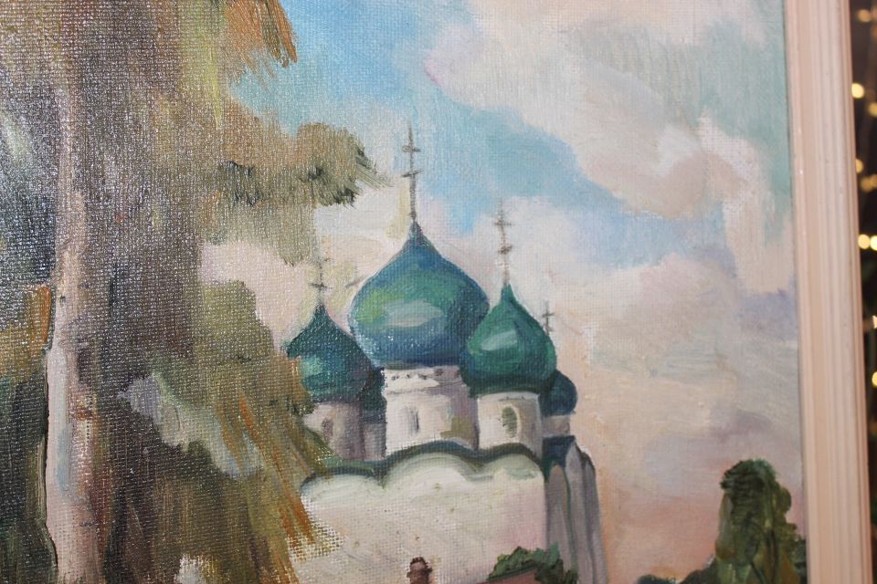 холле архангельской гостиницы «Двина» развернули экспозицию работ северных художников холле архангельской гостиницы «Двина» развернули экспозицию работ северных художников