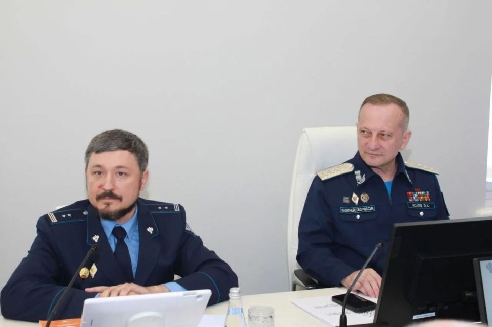 Руководитель Казначейства России Роман Артюхин провел заседание Контрольной комиссии Федерального казначейства Руководитель Казначейства России Роман Артюхин провел заседание Контрольной комиссии Федерального казначейства