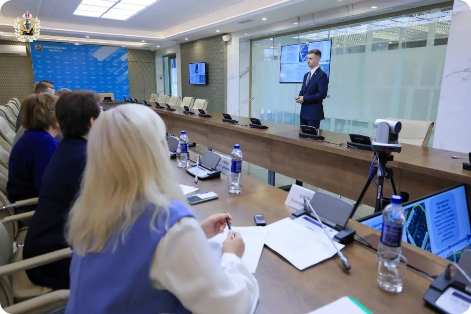 Сегодня прошел завершающий день защиты итоговых аттестационных работ участников кадровой программы «Защитники Сегодня прошел завершающий день защиты итоговых аттестационных работ участников кадровой программы «Защитники