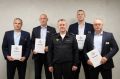 Врио начальника УМВД России по г. Архангельску полковник юстиции Александр Попов поблагодарил четырех сотрудников службы охраны крупного торгово-развлекательного центра за проявленную бдительность и оказание содействия...