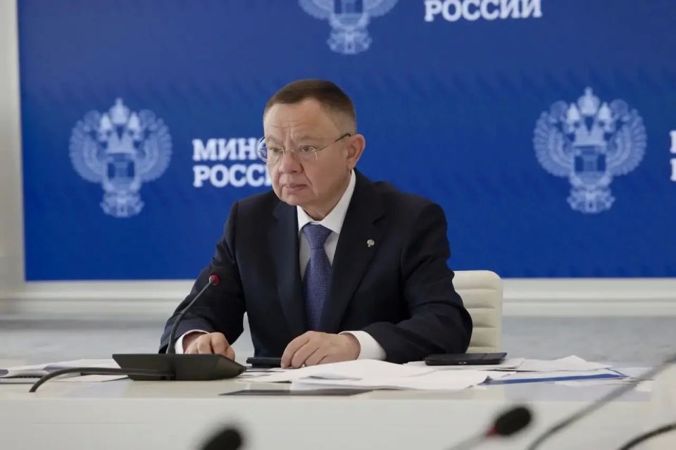 Глава Минстроя России Ирек Файзуллин принял участие в заседании штаба по вопросам сохранения и развития Соловецкого архипелага Глава Минстроя России Ирек Файзуллин принял участие в заседании штаба по вопросам сохранения и развития Соловецкого архипелага