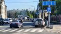В разгар празднования Дня России у драмтеатра загорелся автомобиль